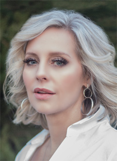 Image of Taryn  Vanderburg